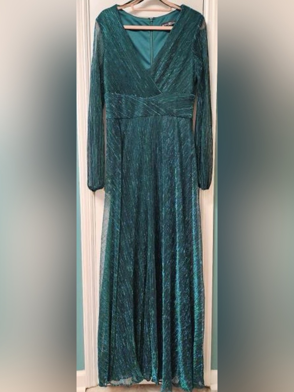 Betsy & Adam Emerald Green Long Sleeve Glitter Evening Gown